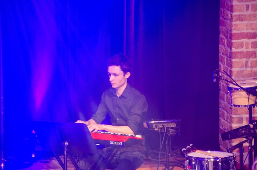 Photo 12